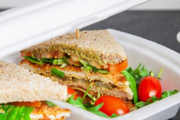 Milujeme street food a obaly, které dávají smysl